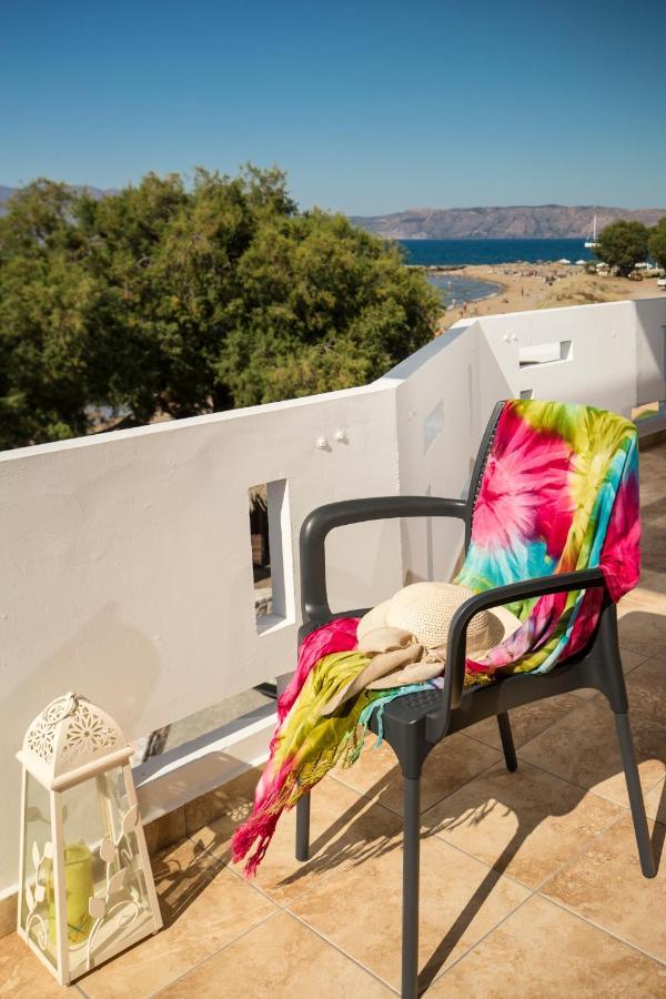 Mavros Molos Seaside Apartment Kíssamos Eksteriør billede